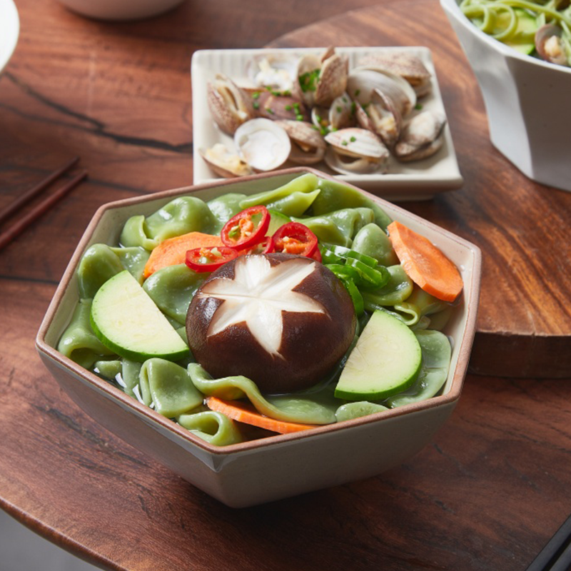 건강면, 해초원, 해초만나냉면, 해초만나쫄면, 해초만나 수제비, 해초만나국수, 해초, 해초국수, 해초만나, 냉면, 국수, 쫄면, 수제비, 건강국수, 칼국수, 해초만나칼국수, 다시마, 미역,